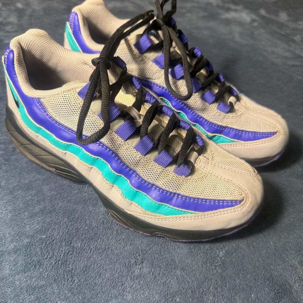 Nike Air Max 95 OG 'Wolf Grey/Indigo Burst/Hyper Jade'